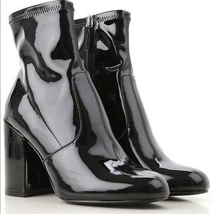 LIKE NEW - Steve Madden Patent Leather Bootie 9.5